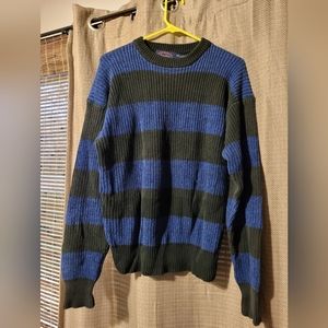Pacific Club Striped Sweater Large